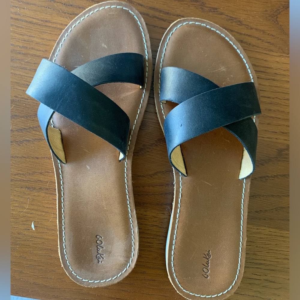 OluKai Black/brown sandal - Never Worn